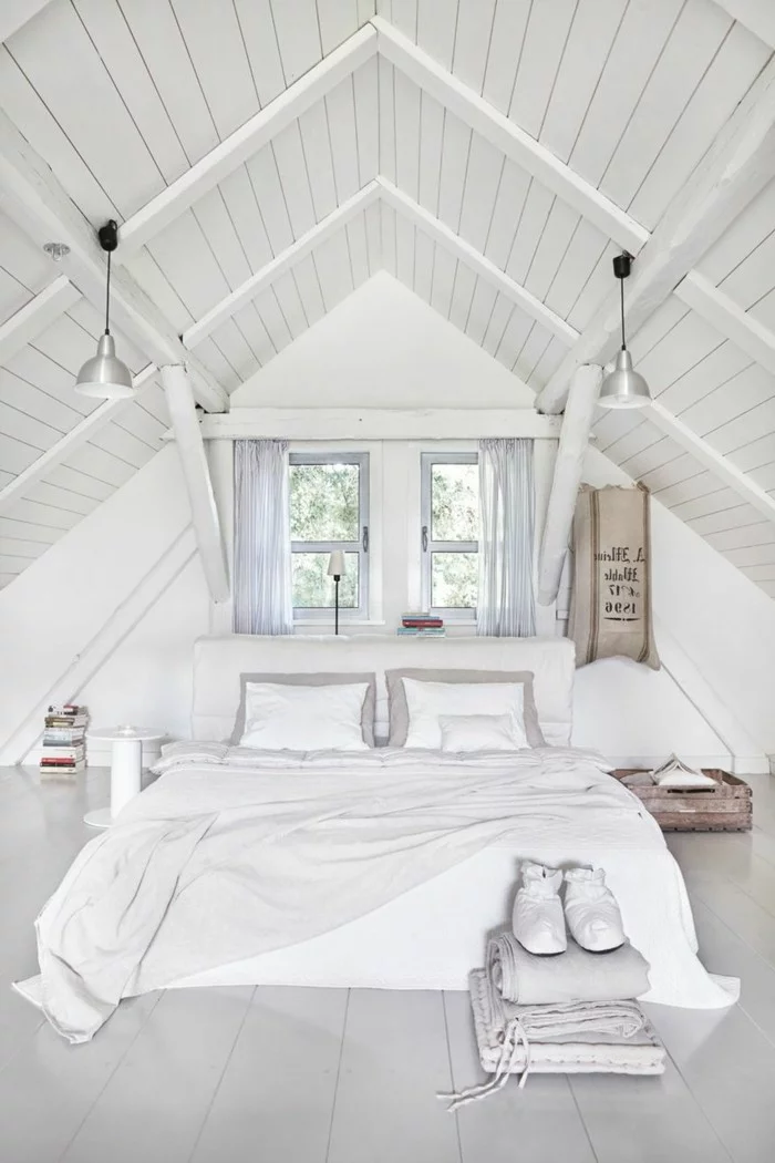 möbel für dachschräge schlafzimmer in weiß