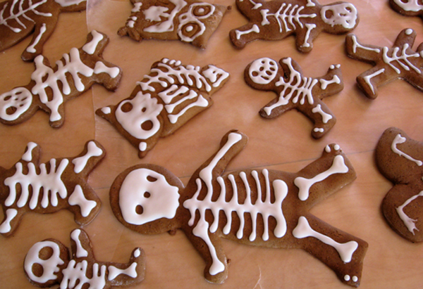 skelette als halloween fingerfood ideen selber backen