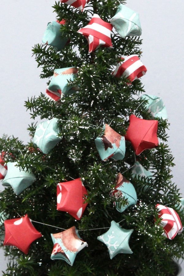 weihnachtsbaumschmuck-selber-machen-girlande-origami-farbig