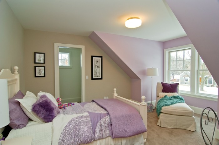 Die Farbe Lila schlafzimmer einrichten helle möbel lila accessoires