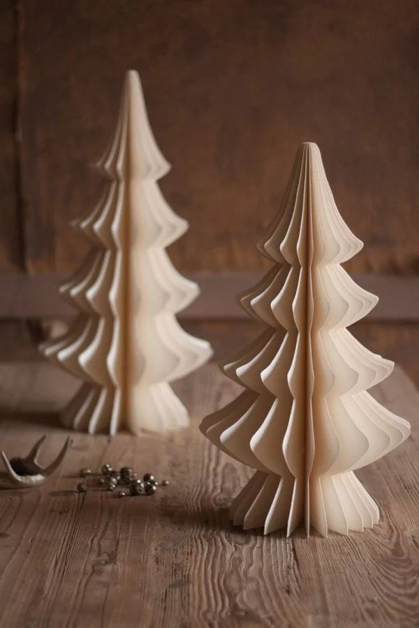 Elegante tannenbäume aus Papier basteln Weihnachtsschmuck
