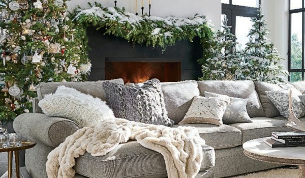 Rustikale Weihnachtsdeko mit Textilien und Möbeln
