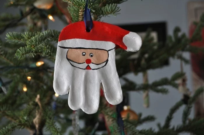 basteln mit salzteig weihnachtsmann christbaumschmuck