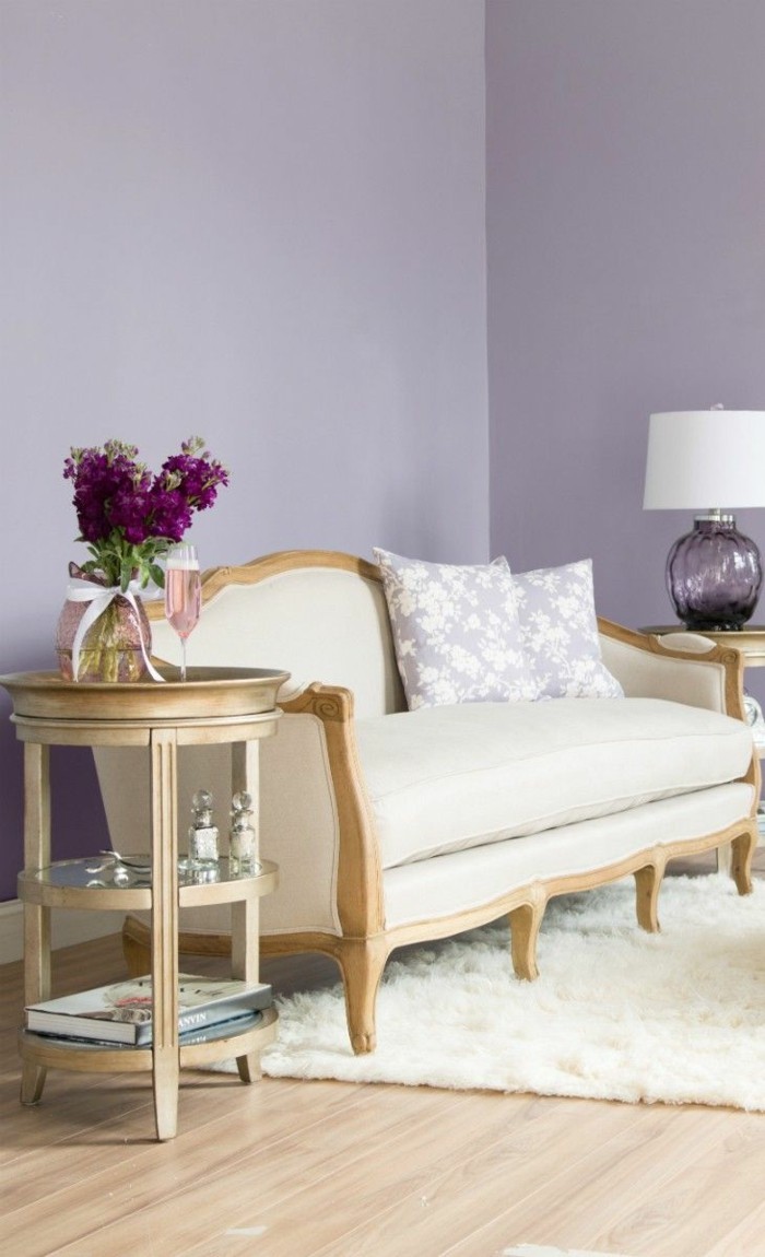 die farbe lila wohnzimmer lavendel wandfarbe helle einrichtung