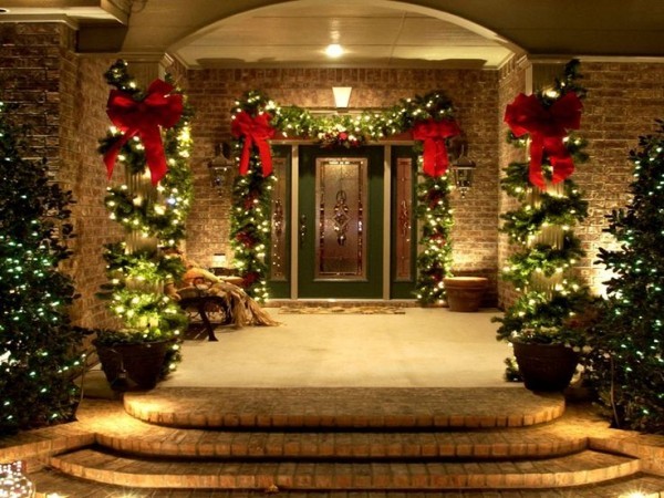 Weihnachtsbeleuchtung außen Hauseingang