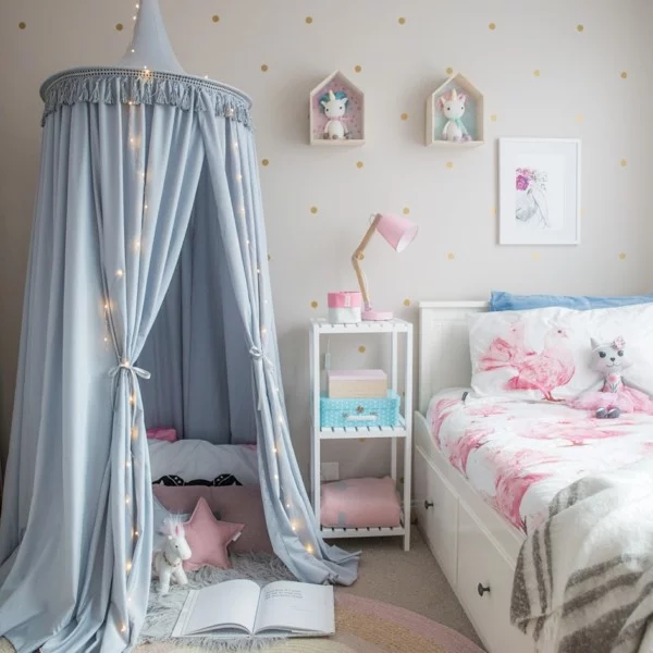 Baldachin im Kinderzimmer: So wird’s eine sichere Kuschelhöhle statt ...