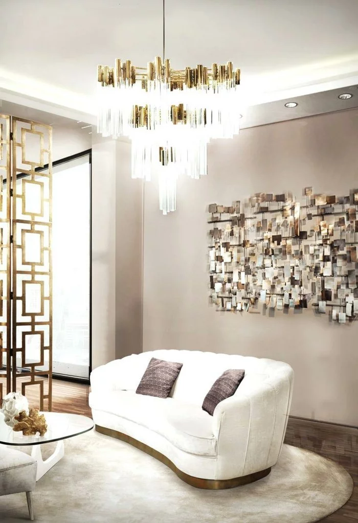 kronleuchter modern luxuriöses wohnzimmer weißes sofa