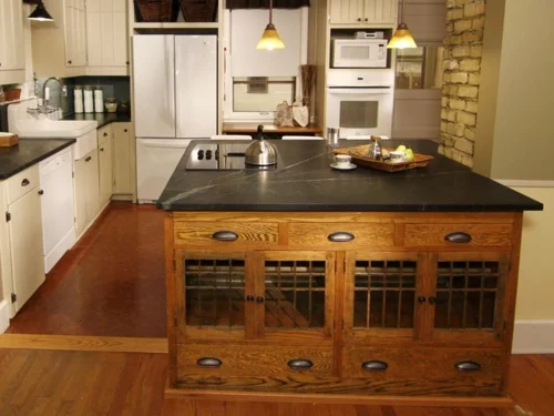 küche mit kochinsel schönes design schwarze arbeitsfläche