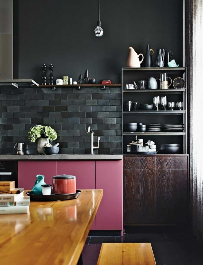 minimalistisch wohnen moderne küche farbige akzente