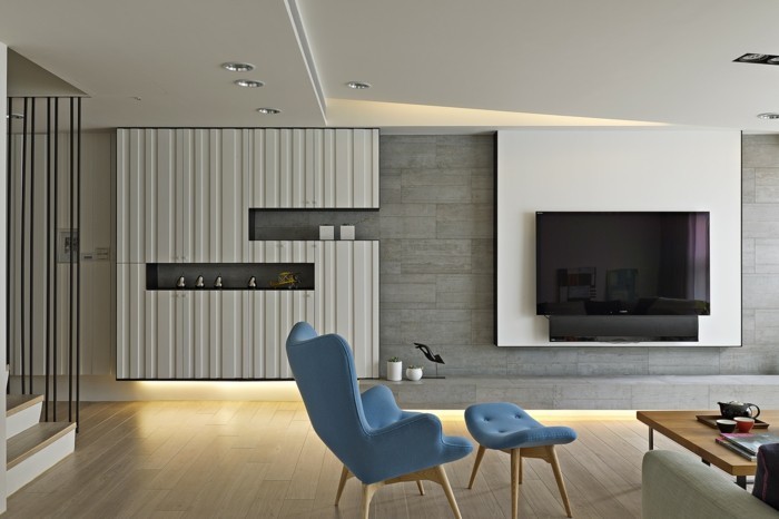minimalistisch wohnen wohnideen wohnzimmer blaue möbel moderne LED beleuchtung