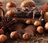 Schokoladentafel gestalten und ein süßes Geschenk selber machen
