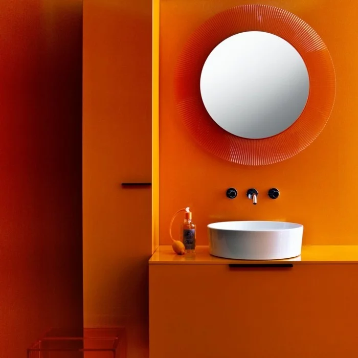 farbgestaltung tangerine trandfarbe orange badezimmer ideen