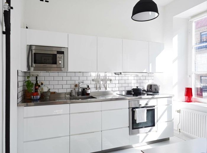 metrofliesen küchenrückwand küche einrichten ideen