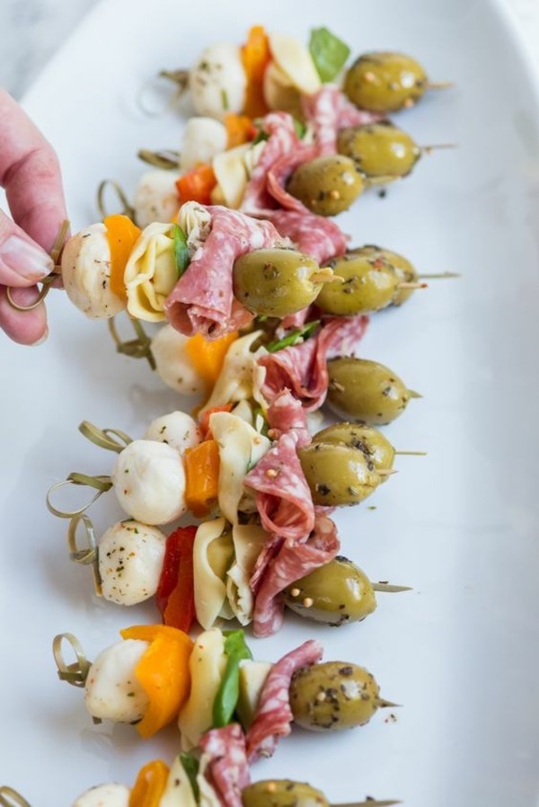 mozzarella gemüse oliven salami party fingerfood