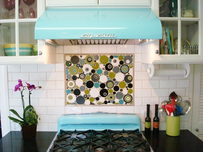 retro fliesen küche gestalten farbige küchenrückwand