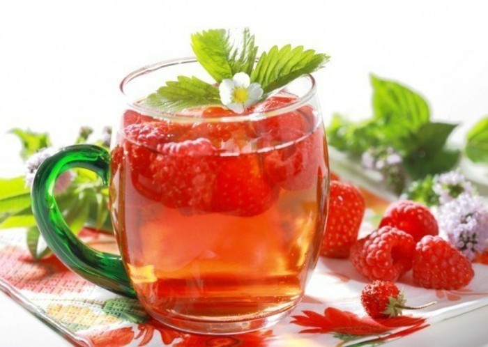früchtetee gesund erdbeeren himbeeren tipps zum abnehmen