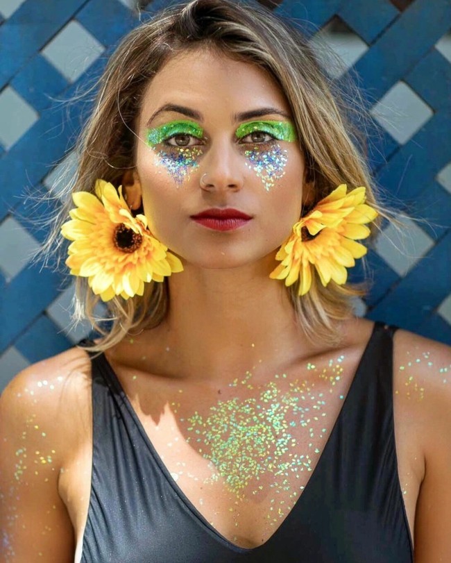 glitzer make up grüne augenschatten karneval schminken fasching