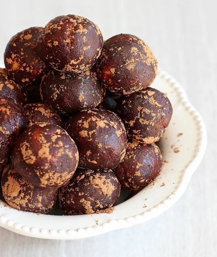 erdnussbutter kakao energy balls rezept low carb