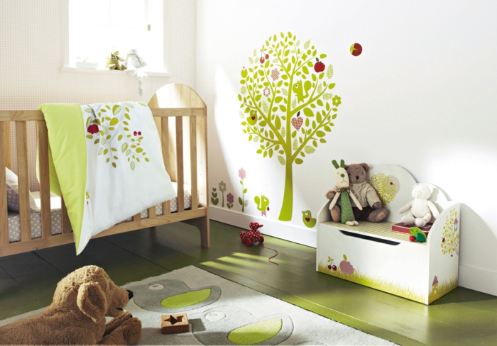 babyzimmer deko ideen grüne elemente spielzeuge