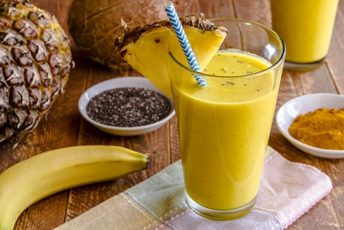 chia samen kurkuma ananas banane smoothie rezepte zum abnehmen