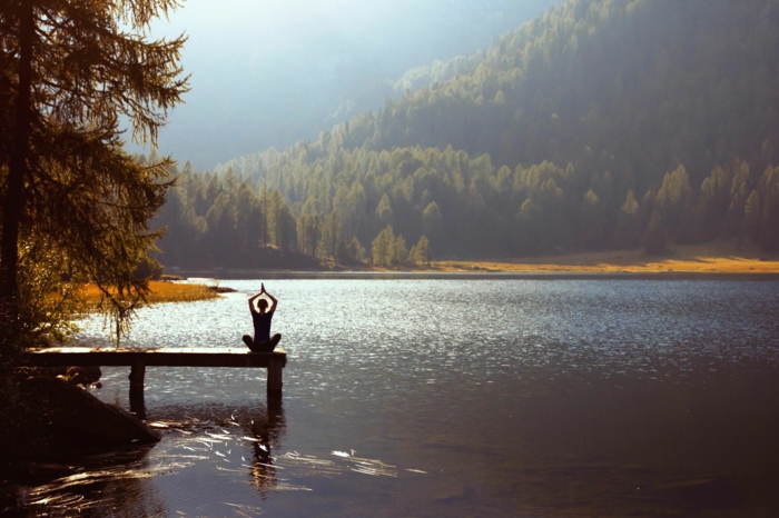 innere ruhe finden meditieren yoga tipps für mehr gelassenheit