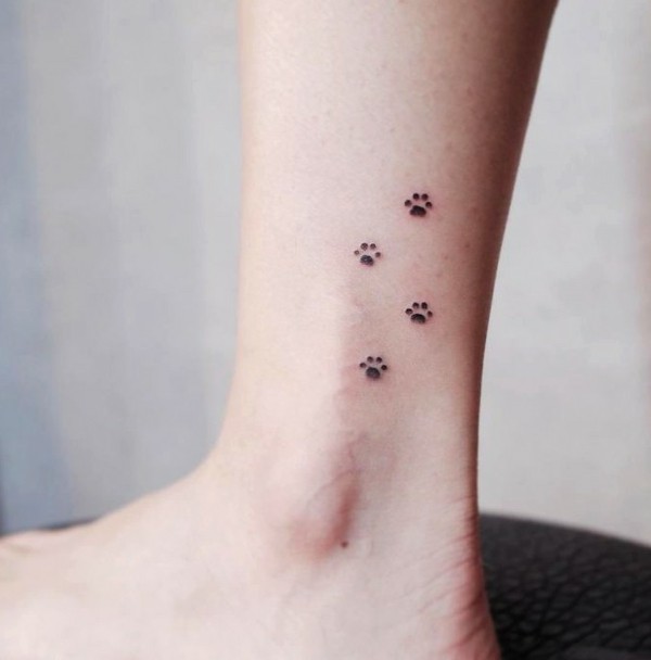 Vorlagen frauen unterschenkel tattoo Tattoorechner