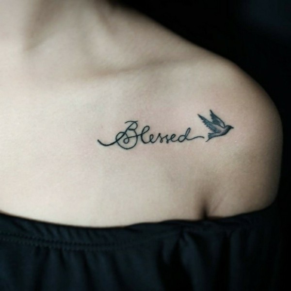 Frauen schöne tattoos schulter für Rosen Tattoo