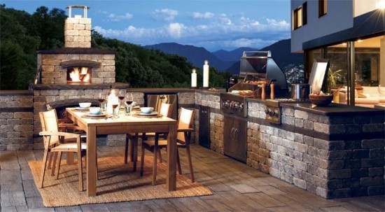 Outdoor Küche Essbereich für angenehme Sommerabende im Freien