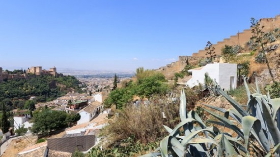 Spanien Granada viel Natur Geschichte und tolle Sehenswürdigkeiten