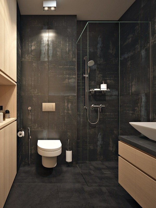badezimmer schwarz helles holz kombination