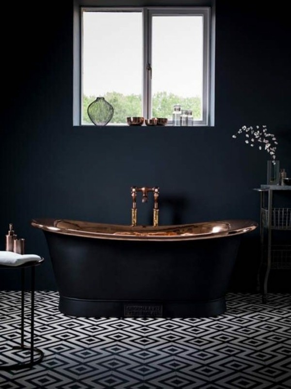 badezimmer schwarz schwarze wandgestaltung luxuriöses badezimmer gestalten