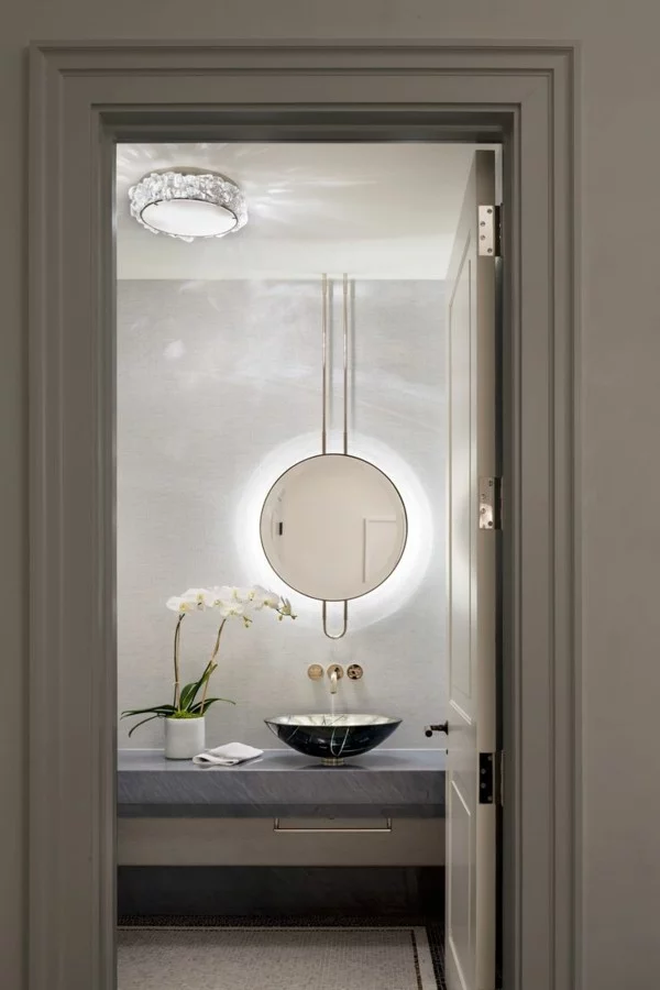 runder badspiegel modernes bad einrichten led beleuchtung wandspiegel