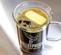 Das ultimative Bulletproof Coffee Rezept mit praktischen Tipps und Video
