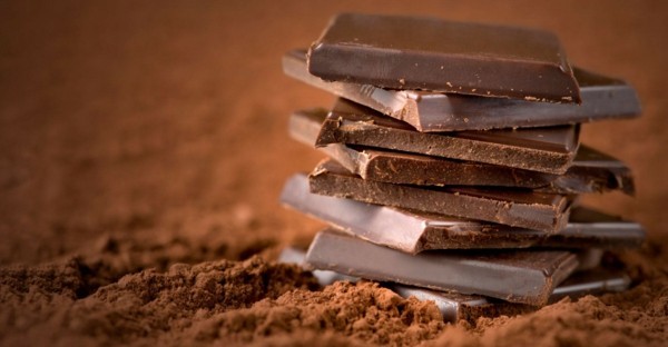 gesunde lebensmittel leckere schokolade