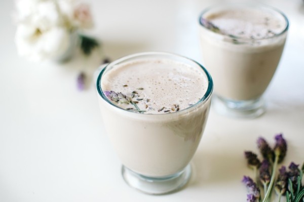 lavender moon milk natürliche schlafmittel