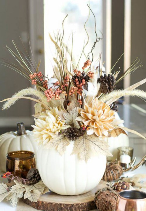 Herbstdeko basteln kleine weiße Kürbisse in Vasen deko ideen