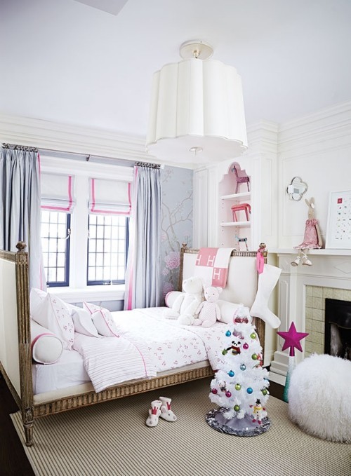 Raumgestaltung Ideen für Kinderzimmer in Weiß gestaltet rosa violette Blickfänge