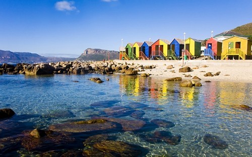Strand St. James Kapstadt schöne Natur bunte Strandhäuser ausgewählte Reiseziele im September