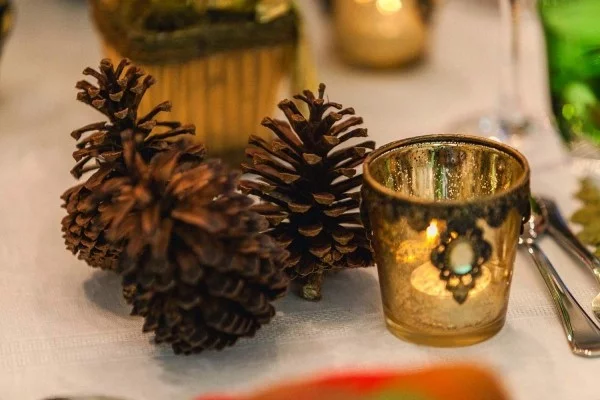 weihnachtenbastelideen eichel und andere glanzvolle details