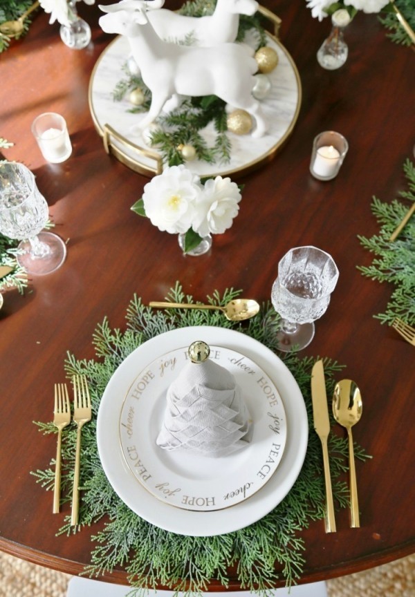 weihnachtliche Tischdeko für wenige personen