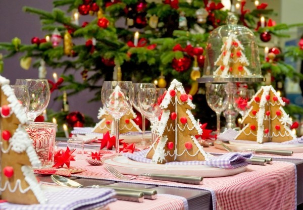 weihnachtliche Tischdeko keksbäume