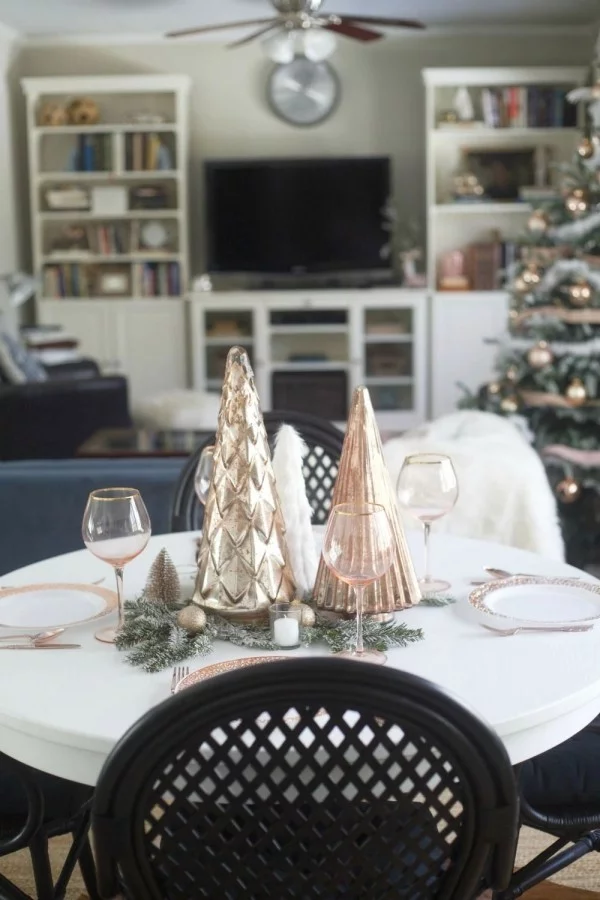 weihnachtliche Tischdeko rose gold modern