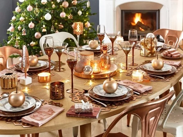 weihnachtliche Tischdeko rose gold rund