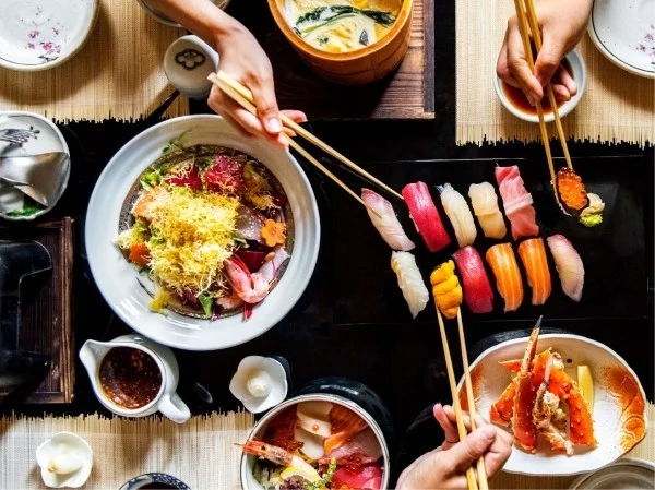 Japanisches Essen eine Vielfalt an verwendeten Produkten zahlreiche geschmackvolle Speisen
