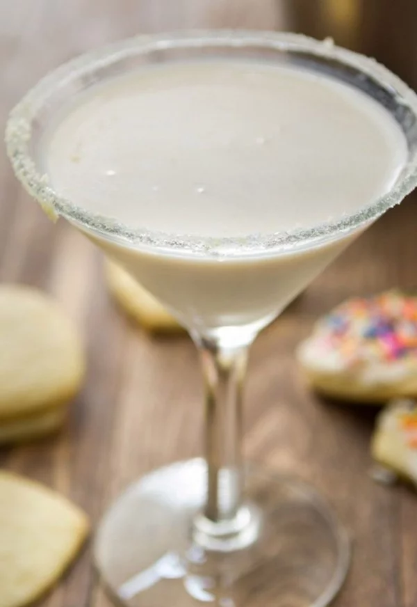 Festliche Cocktails zu Weihnachten und Silvester Sugar Cookies Martini