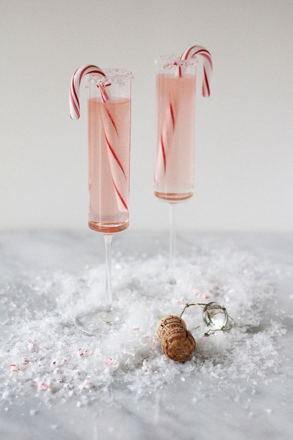 Festliche Cocktails zu Weihnachten und Silvester Weiße Weihnachten Cocktails mit Pfefferminze