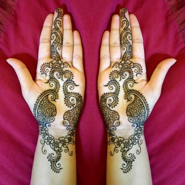 handflächen tattoo ideen mit henna