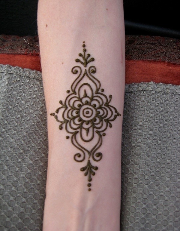 90 Henna Tattoo Ideen Neueste Trends Und Wunderschone Motive