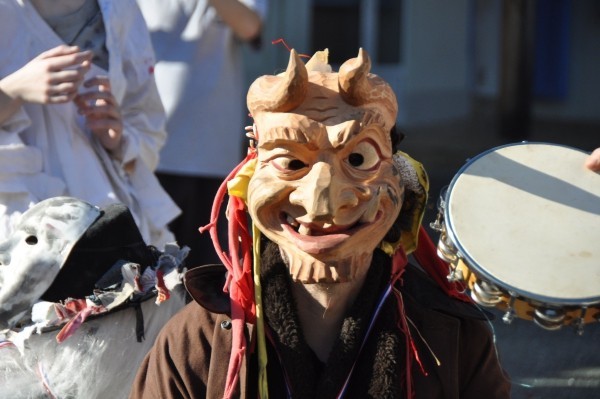 karnevalskostüme ideen abschreckende maske
