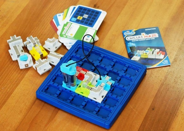 8 originelle Hi-Tech Geschenke für Kinder ab 3 Jahren thinkfun brettspiel zum lernen mit herausforderungen
